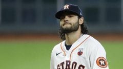 MLB México - ¡Segundo debut mexicano de la noche! Jesús Cruz entra a la  lomita por los Cardenales. #MexicanPower #YoAmoElBeis