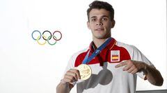 Gabriel Escobar posa con la medalla de oro de los Juegos Europeos.