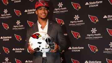 TEMPE, ARIZONA - APRIL 26: Quarterback Kyler Murray of the Arizona Cardinals poses during a press conference at the Dignity Health Arizona Cardinals Training Center on April 26, 2019 in Tempe, Arizona. Murray was the first pick overall by the Arizona Cardinals in the 2019 NFL Draft.   Christian Petersen/Getty Images/AFP == FOR NEWSPAPERS, INTERNET, TELCOS &amp; TELEVISION USE ONLY ==