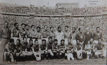 Entre liga, copa y Campeón de campeones, el exmediocampista se adjudicó un total de nueve títulos con los Panzas Verdes, esto durante el período de 1947 a 1958. 