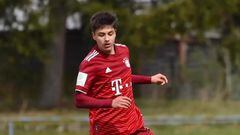 El jugador del Bayern, Matteo Pérez, dispuesto a probarse con Perú
