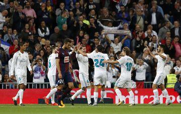 1-0. Real Madrid's players celebrate the first goal of the night.