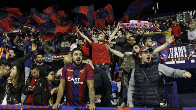 La afición del Levante agota las entradas cedidas por el Huesca