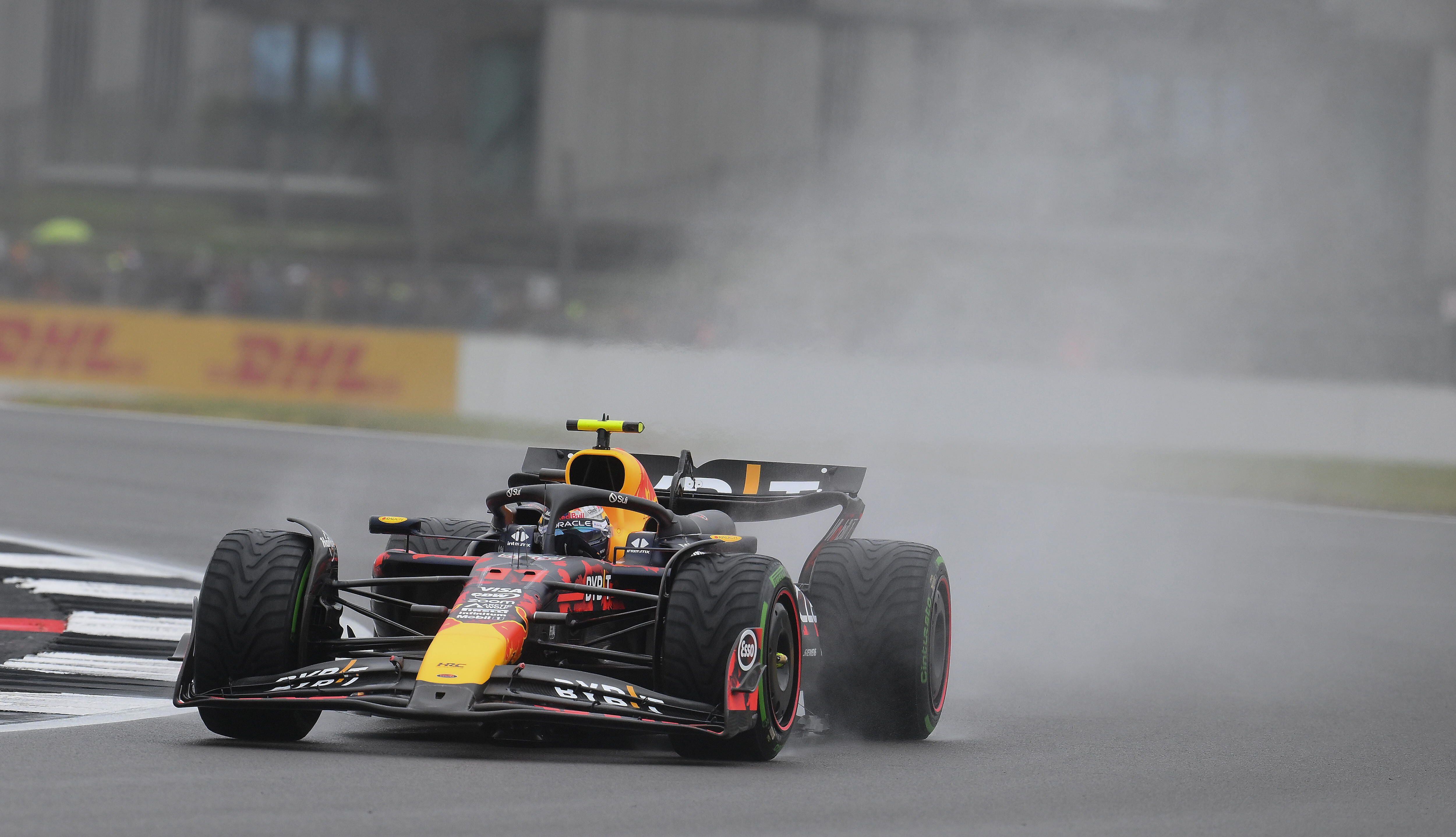 Así quedó Checo Pérez en la clasificación del GP de Gran Bretaña ¿en qué posición sale?