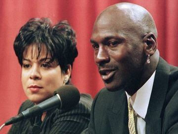 Michael Jordan y Juanita Vanoy