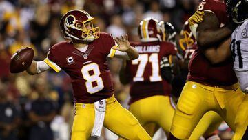 LANDOVER, MD - SEPTEMBER 12: Quarterback Kirk Cousins #8 of the Washington Redskins passes against the Pittsburgh Steelers in the second quarter at FedExField on September 12, 2016 in Landover, Maryland.   Patrick Smith/Getty Images/AFP == FOR NEWSPAPERS, INTERNET, TELCOS &amp; TELEVISION USE ONLY ==