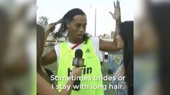 La embarazosa entrevista que tuvo Ronaldinho que vuelve a ser tema de debate en redes