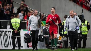 Ronaldo hauled off with injury during Portugal-Serbia