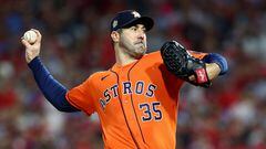 PHILADELPHIA, PENNSYLVANIA - NOVEMBER 03: Justin Verlander #35 of the Houston Astros delivers a pitch against the Philadelphia Phillies during the second inning in Game Five of the 2022 World Series at Citizens Bank Park on November 03, 2022 in Philadelphia, Pennsylvania.   Elsa/Getty Images/AFP