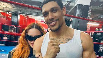 Madonna, enamorada del profesor de boxeo de su hijo