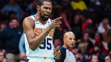 Kevin Durant returned to acton after missing almost two months, and made his debut for the Suns in Phoenix’s 105-91 win over the Charlotte Hornets.