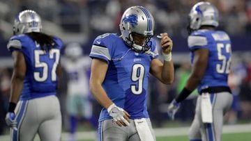 ARLINGTON, TX - DECEMBER 26: Matthew Stafford #9 of the Detroit Lions walks to the sideline after being sacked by the Dallas Cowboys during the second half at AT&amp;T Stadium on December 26, 2016 in Arlington, Texas.   Ronald Martinez/Getty Images/AFP == FOR NEWSPAPERS, INTERNET, TELCOS &amp; TELEVISION USE ONLY ==