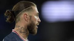 PARIS - Sergio Ramos of Paris Saint-Germain during the French Ligue 1 match between Paris Saint-Germain and Olympique Marseille at the Parc des Princes in Paris, France on April 17, 2022. ANP | Dutch Height| GERRIT FROM COLOGNE (Photo by ANP via Getty Images)