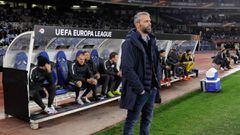 FC Salzburg&#039;s German coach Marco Rose waits for the start of the UEFA Europa League round of 32 first leg football match between Real Sociedad and FC Salzburg at the Anoeta stadium in San Sebastian on February 15, 2018. / AFP PHOTO / ANDER GILLENEA