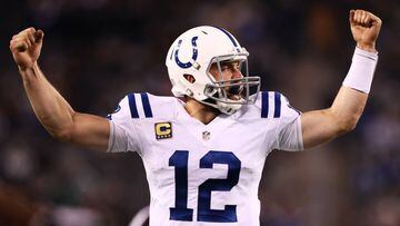 EAST RUTHERFORD, NJ - DECEMBER 05: Andrew Luck #12 of the Indianapolis Colts celebrates a touchdown in the fourth quarter against the New York Jets during their game at MetLife Stadium on December 5, 2016 in East Rutherford, New Jersey.   Elsa/Getty Images/AFP == FOR NEWSPAPERS, INTERNET, TELCOS &amp; TELEVISION USE ONLY ==