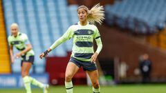 BIRMINGHAM, ENGLAND - SEPTEMBER 18: Manchester City's Laia Aleixandri during the FA Women's Super League match between Aston Villa WFC and Manchester City WFC at Villa Park on September 18, 2022 in Birmingham, United Kingdom. (Photo by Lynne Cameron - Manchester City/Manchester City FC via Getty Images)