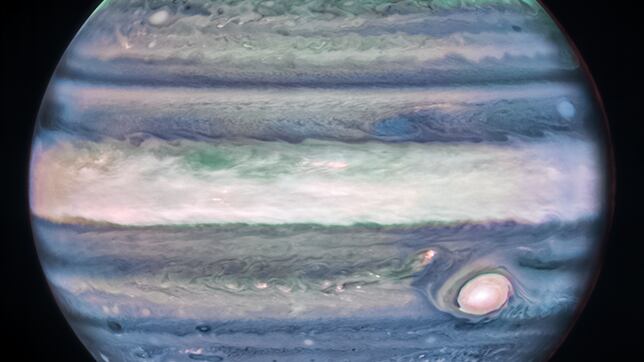What are the ‘jet streams’ captured on the James Webb telescope in the atmosphere of Jupiter?