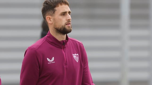 Januzaj incendia un poco más el Sevilla: “Víctor Orta no dice la verdad”