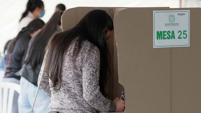 Elecciones Colombia 2022: ¿quién va ganando según las últimas encuestas de Invamer?