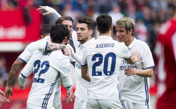 Isco of Real Madrid celebrates