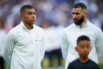 Kylian Mbappé and Karim Benzema prior to the UEFA Nations League League A Group 1 match between France and Croatia at Stade de France on 13 June.