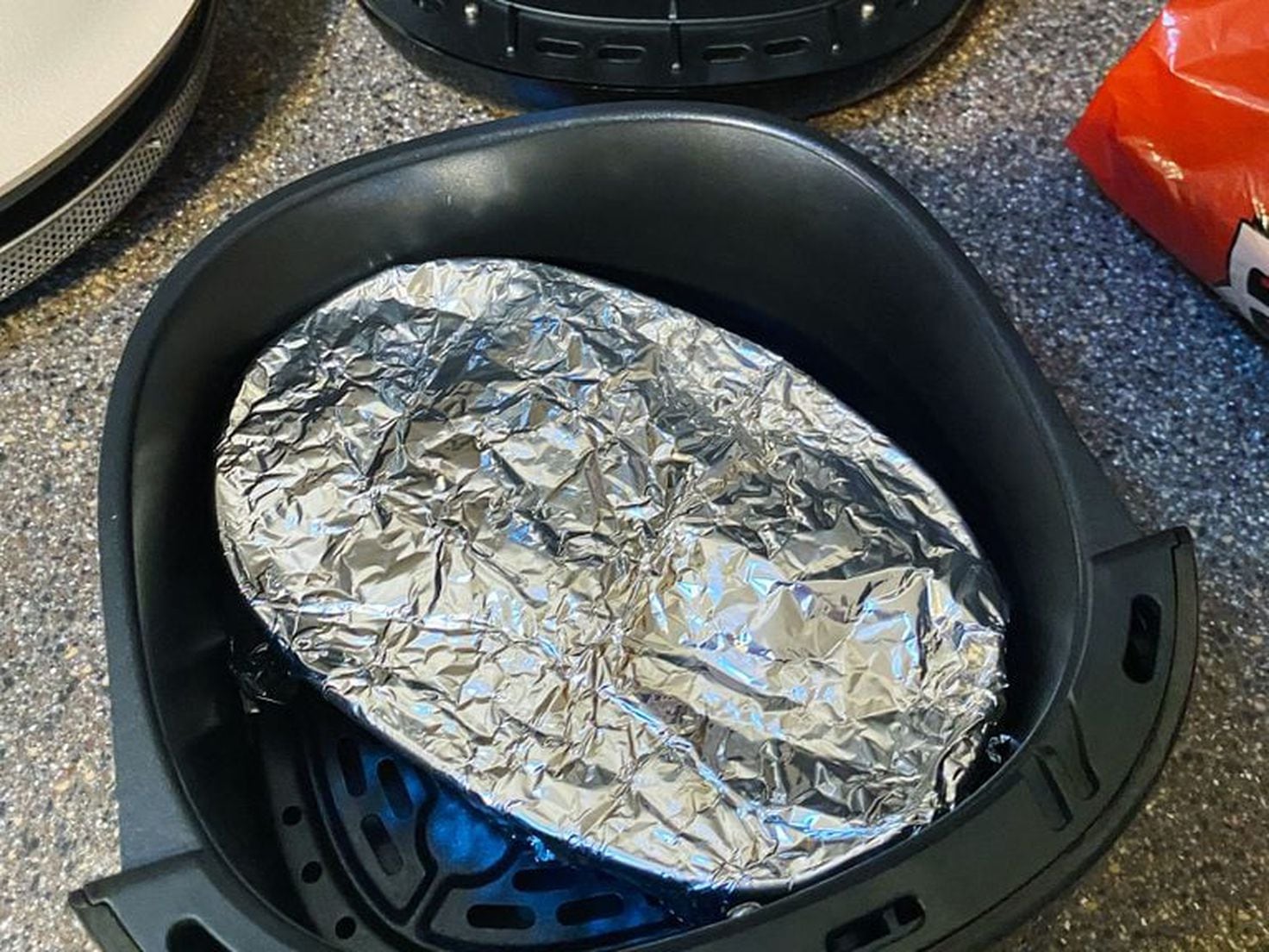 Se puede meter el papel de aluminio en el horno?