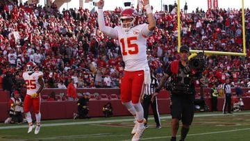 Chiefs 44, 49ers 23: McCaffrey debut is moot amid Kansas City TDs