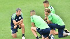 Lezama: Valverde instruye a Sancet, Muniain y Berenguer