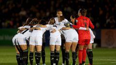 KINGSTON UPON THAMES, ENGLAND - NOVEMBER 23: The team of Real Madrid CF lines up ahead of the UEFA Women's Champions League group A match between Chelsea FC and Real Madrid at Kingsmeadow on November 23, 2022 in Kingston upon Thames, England. (Photo by Steve Bardens - UEFA/UEFA via Getty Images)