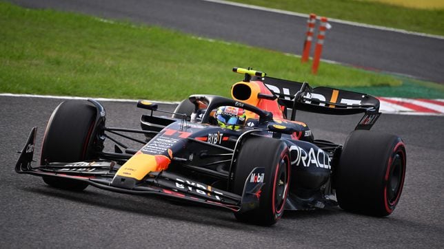 Checo Pérez abandonó el Gran Premio de Japón tras una fatídica carrera