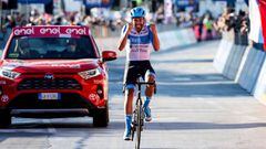 Team Israel Start-Up Nation rider England&#039;s Alex Dowsett celebrates as he crosses the line for victory during the 8th stage of the Giro d&#039;Italia 2020 cycling race, a 200-kilometer route between Giovinazzo and Vieste on October 10, 2020. (Photo b