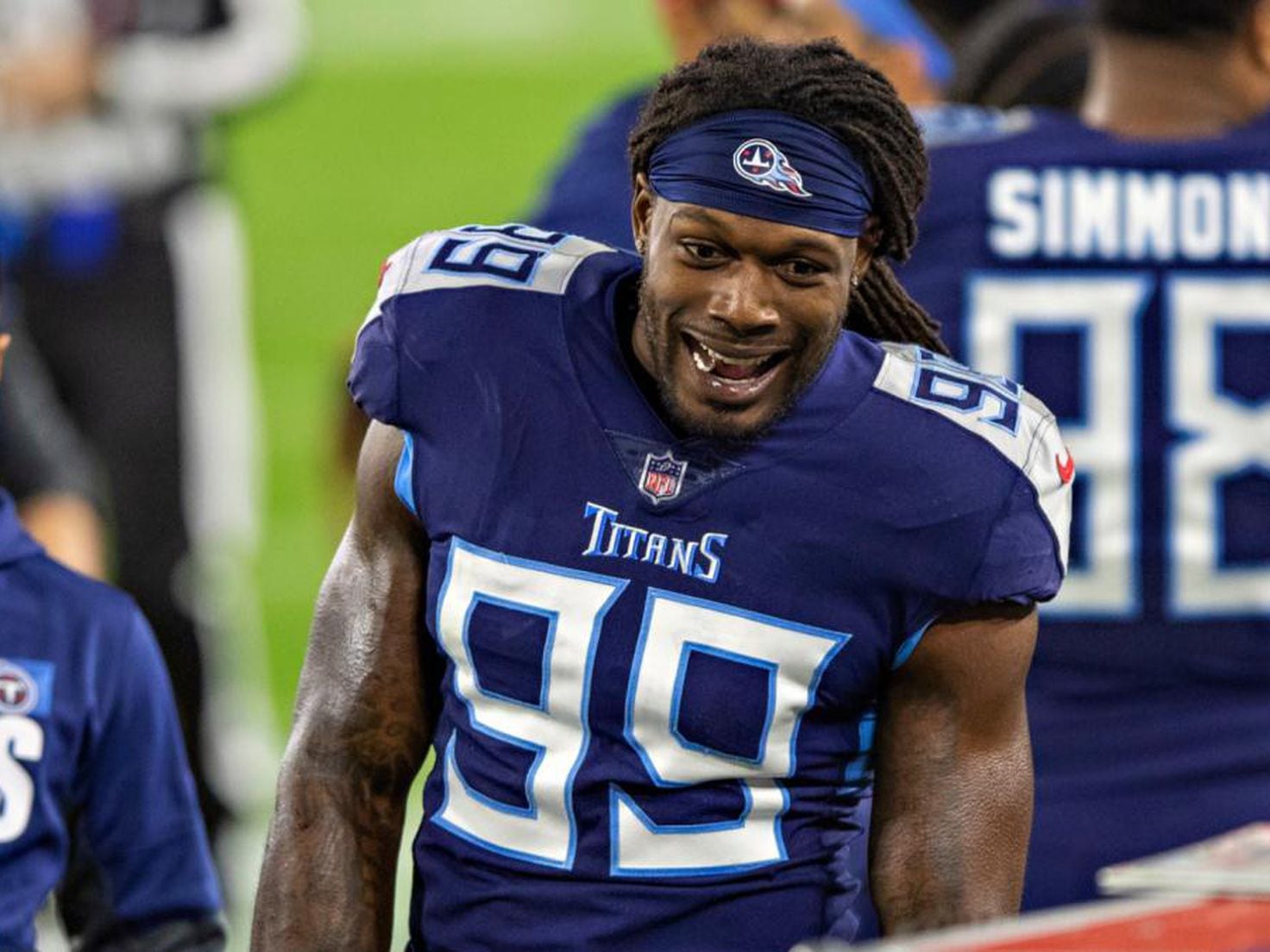 Jadeveon Clowney to miss rest of season for Titans - AS USA