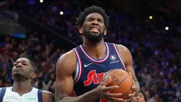 76ers: What injury is Joel Embiid playing through?