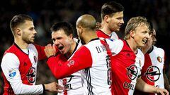 Los jugadores del Feyenoord celebran el empate.