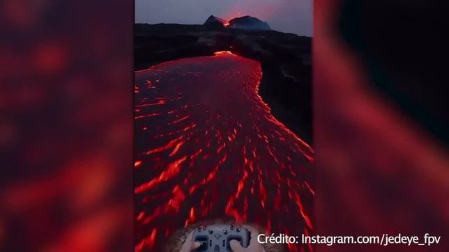 Este piloto de dron logró obtener increíbles tomas del cráter de un volcán  activo - AS USA