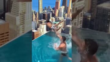 ¡¿Qué hiciste, Cristiano?! El video viral del portugués ‘tirando’ a su hijo desde un rascacielos