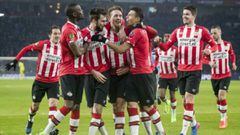 Con Moreno y Guardado, el PSV se impuso al Utrecht