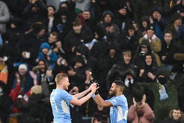 In the last derby, De Bruyne and Mahrez both scored two in a 4-1 City win.