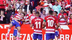 El Granada celebra un gol frente al Lugo en Los Cármenes.