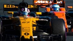 Hulkenberg con el Renault y Alonso con el McLaren.