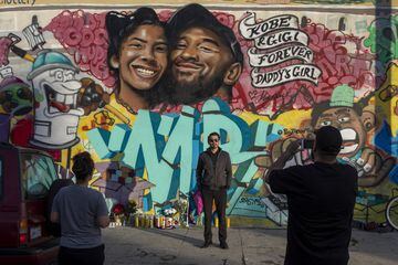 A mural credited to artist Jules Muck, memorializing former NBA star Kobe Bryant and his daughter, is seen on January 27, 2020 in Los Angeles, California. The mural was completed within hours of the death of the two in a helicopter crash along with seven 