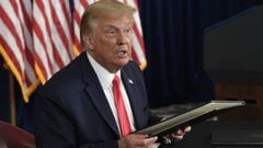 Donald Trump se prepara para firmar cuatro &oacute;rdenes ejecutivas durante una conferencia de prensa en el Trump National Golf Club en Bedminster, Nueva Jersey, el s&aacute;bado 8 de agosto de 2020.