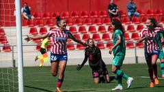Lucía Moral 'Wifi' celebra su gol al Levante en la Liga F.