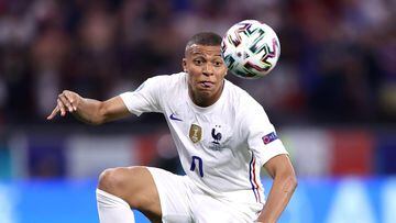 Mbappé has no option but to stay at PSG following Messi arrival, says Al-Khelaifi