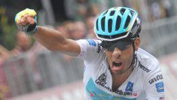 Fabio Aru es el nuevo l&iacute;der del Giro.