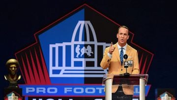 Peyton Manning was one of seven inducted into the pro football Hall of Fame on Sunday. Tom Brady was in attendance for the ceremony, and was booed by fans.