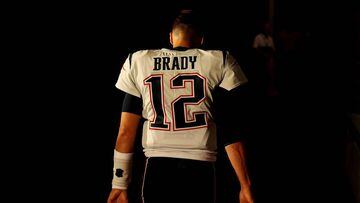 Tom Brady sigue siendo el jugador m&aacute;s lucrativo de la NFL. Adem&aacute;s, los j&oacute;venes quarterbacks de la liga comienzan a hacer el relevo generacional.