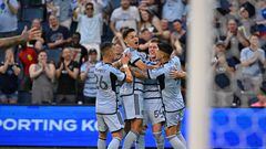 Sporting KC take charge of playoff clash