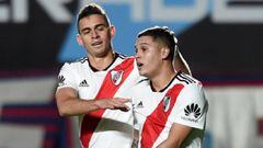 Rafael Santos Borr&eacute; y Juan Fernando Quintero celebrando un gol de River Plate ante San Lorenzo por Superliga Argentina