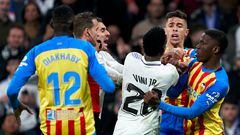 MADRID, SPAIN - FEBRUARY 02: Vinicius Junior of Real Madrid argues with Gabriel Paulista of Valencia CF during the LaLiga Santander match between Real Madrid CF and Valencia CF at Estadio Santiago Bernabeu on February 02, 2023 in Madrid, Spain. (Photo by Mateo Villalba/Quality Sport Images/Getty Images)